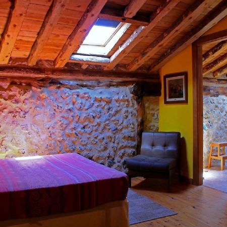 Casa Rural Calle Real Bed & Breakfast Torremocha de Ayllon Bagian luar foto