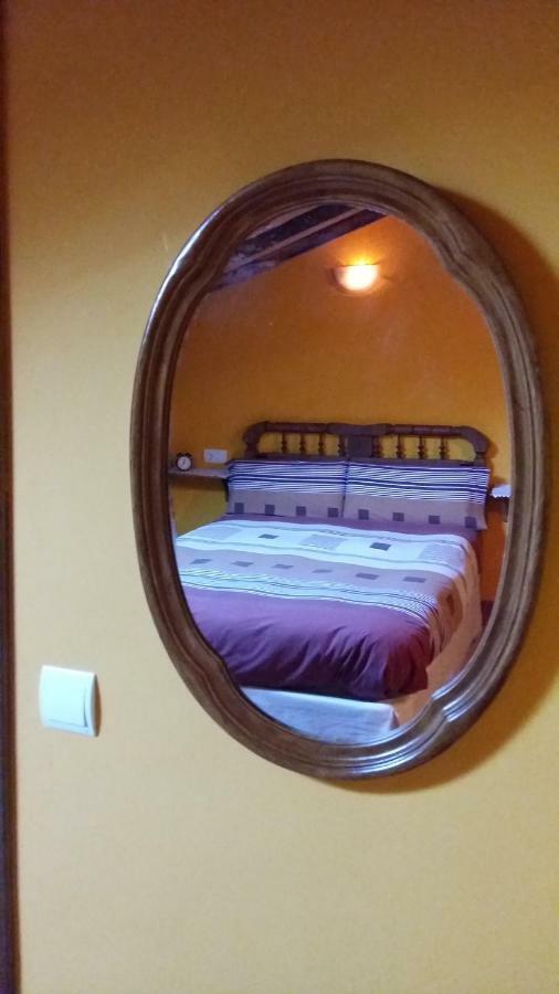 Casa Rural Calle Real Bed & Breakfast Torremocha de Ayllon Bagian luar foto