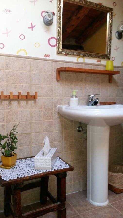Casa Rural Calle Real Bed & Breakfast Torremocha de Ayllon Bagian luar foto