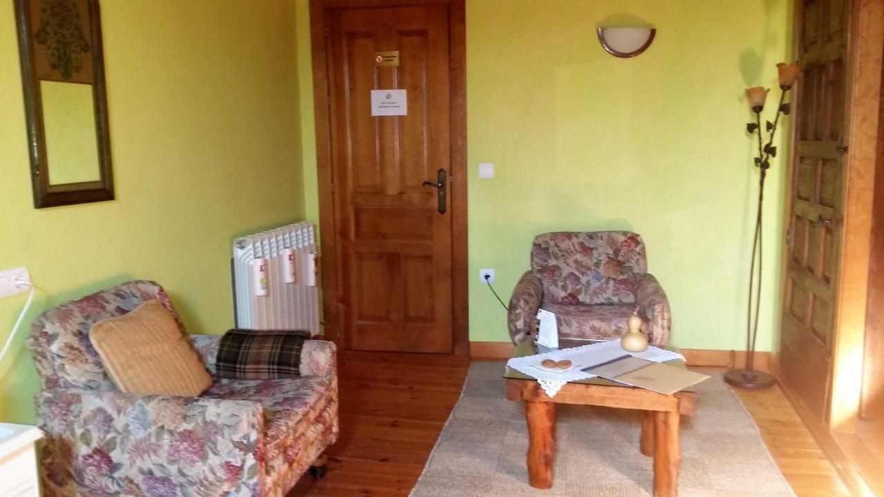 Casa Rural Calle Real Bed & Breakfast Torremocha de Ayllon Bagian luar foto